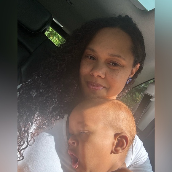 BOLD - Picture 1 of 1